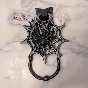 HAUNTED MANOR Wrought Iron Spiderweb door knocker